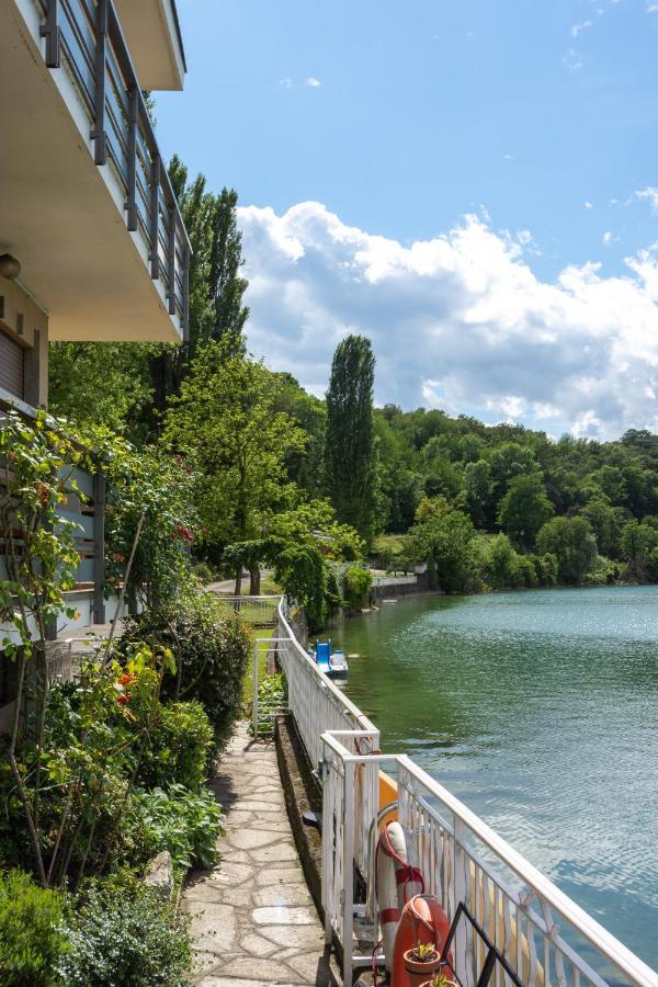 B&B In Riva Al Lago Avigliana Exterior foto